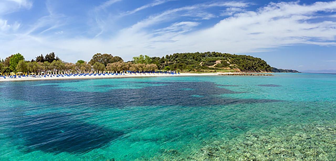 Seaside Villa Nea Poteidaia Luaran gambar